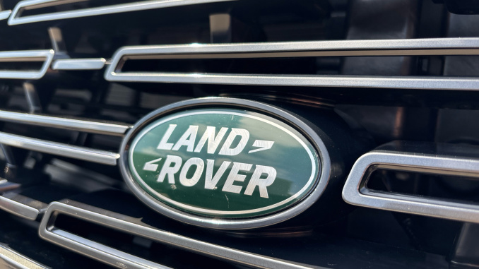 Land Rover Range Rover 3.0 P460e Autobiography 4dr Auto Estate - Image 29